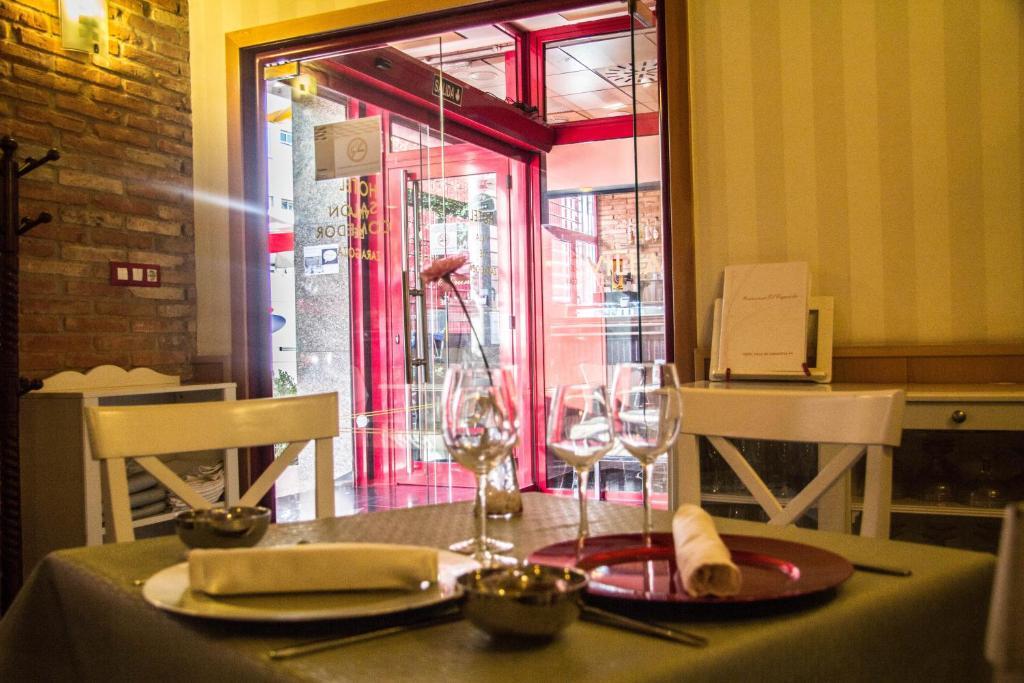 Casetas Hotel Villa De Zaragoza المظهر الخارجي الصورة